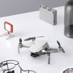Квадрокоптер DJI Mini SE